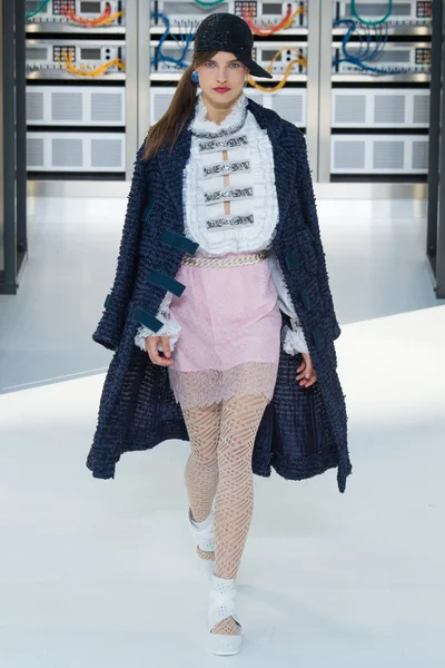 Look 57